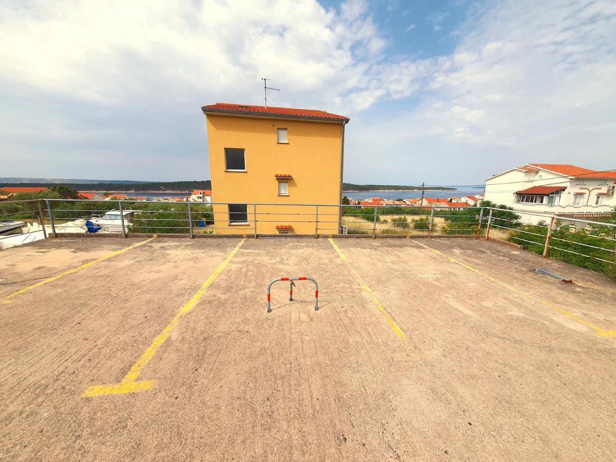 Apartman Mila Barbat na Rabu エクステリア 写真
