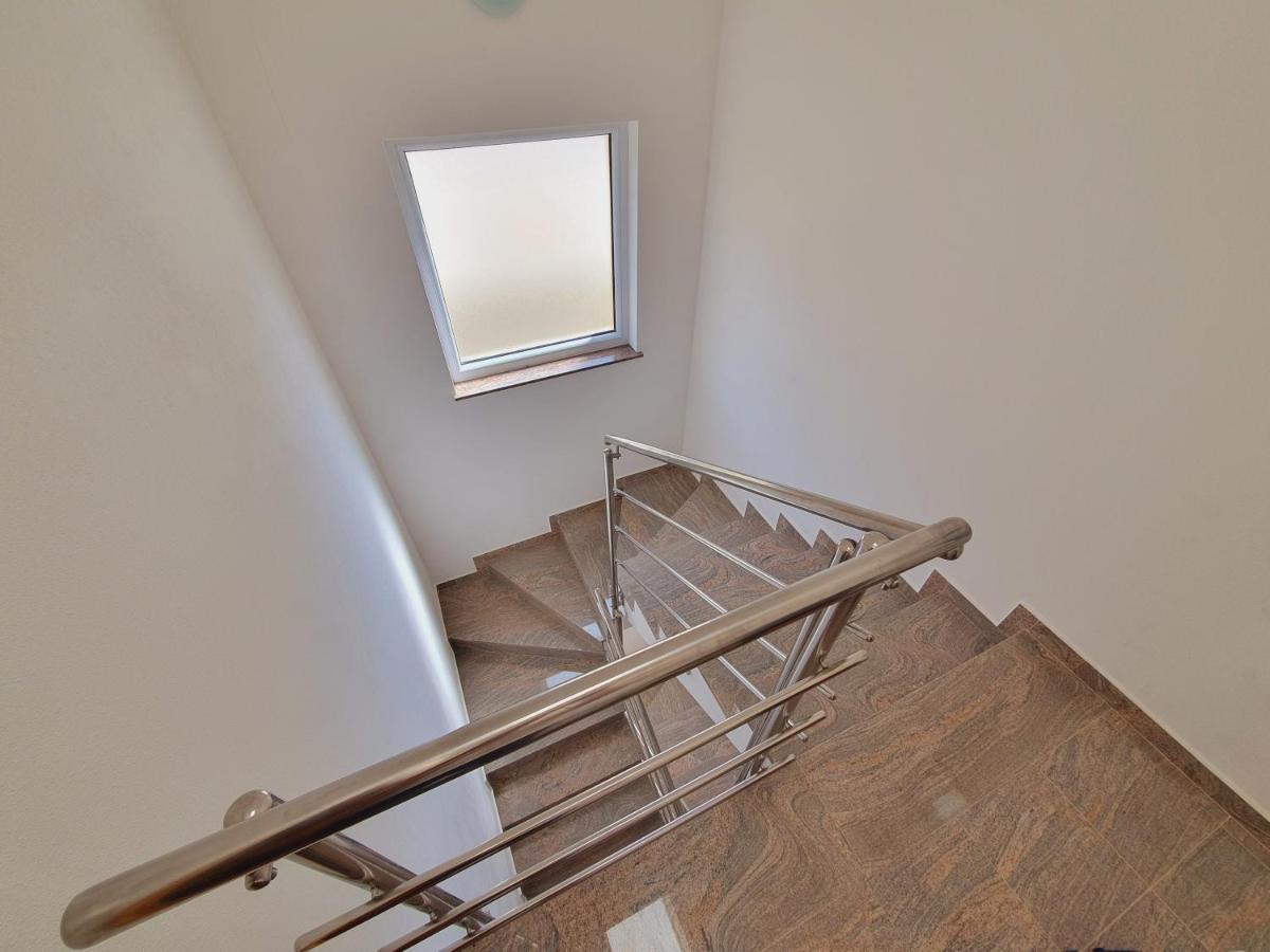 Apartman Mila Barbat na Rabu エクステリア 写真